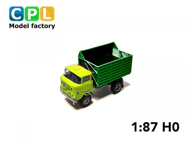 IFA W50LA ND mit Schwerhäckselaufbau SHA16 Oschatz Var. 2 beige gruen